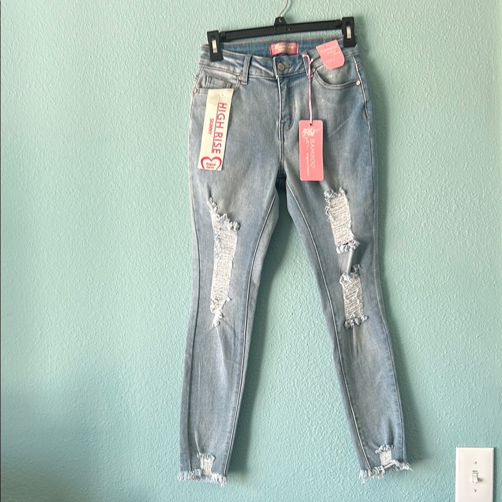 NWT BAMBOO Blue Skinny Jeans Distressed Stretchy Size 3